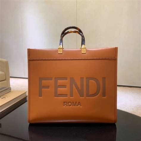 bolsas fendi usadas|fendi briefcase.